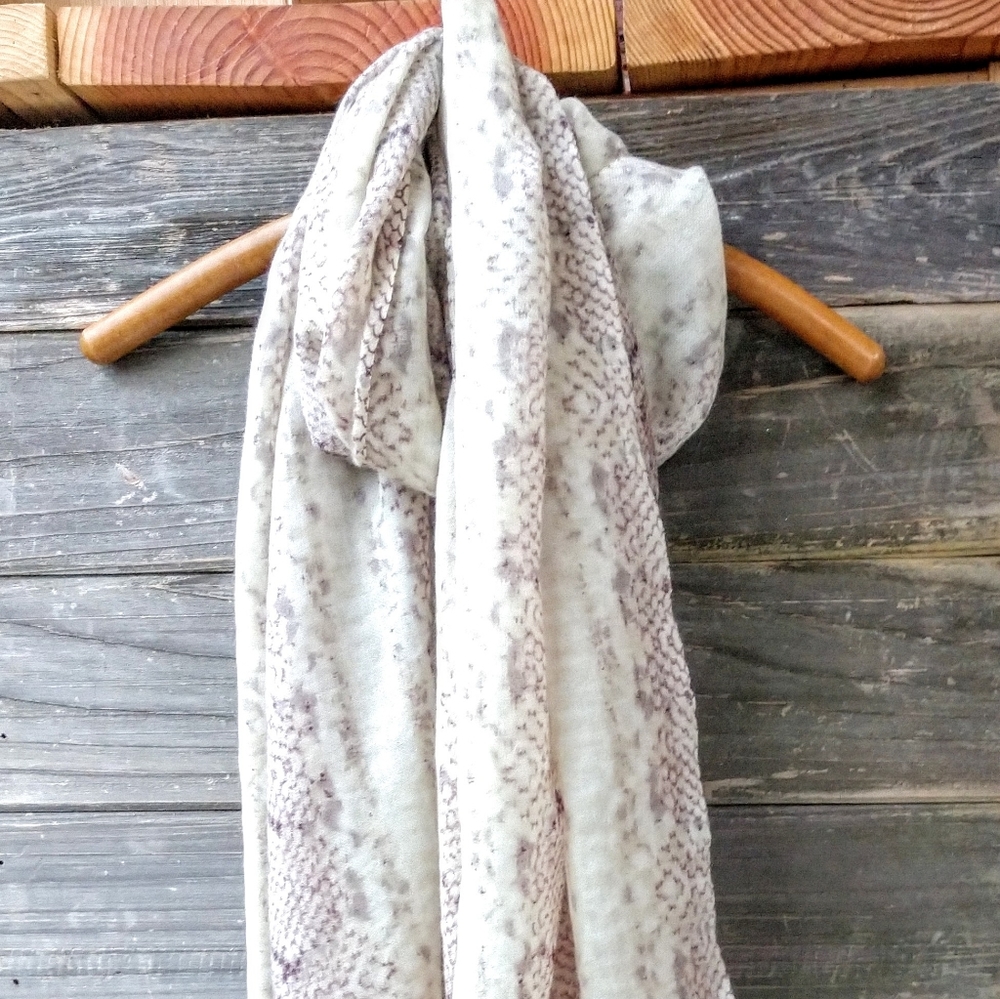 JCrew all wool shawl reptile pattern